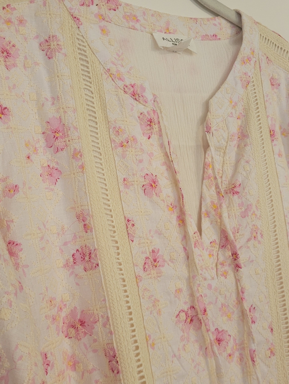 Embroidered Drop Waist Dress Eyelet Boho Floral Bell Sleeve Cottage Cream SIze L - Picture 6 of 15